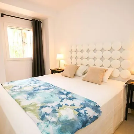 Apartment Lovely 2 Bedroom Near Golf Lagos Elviria Marbella